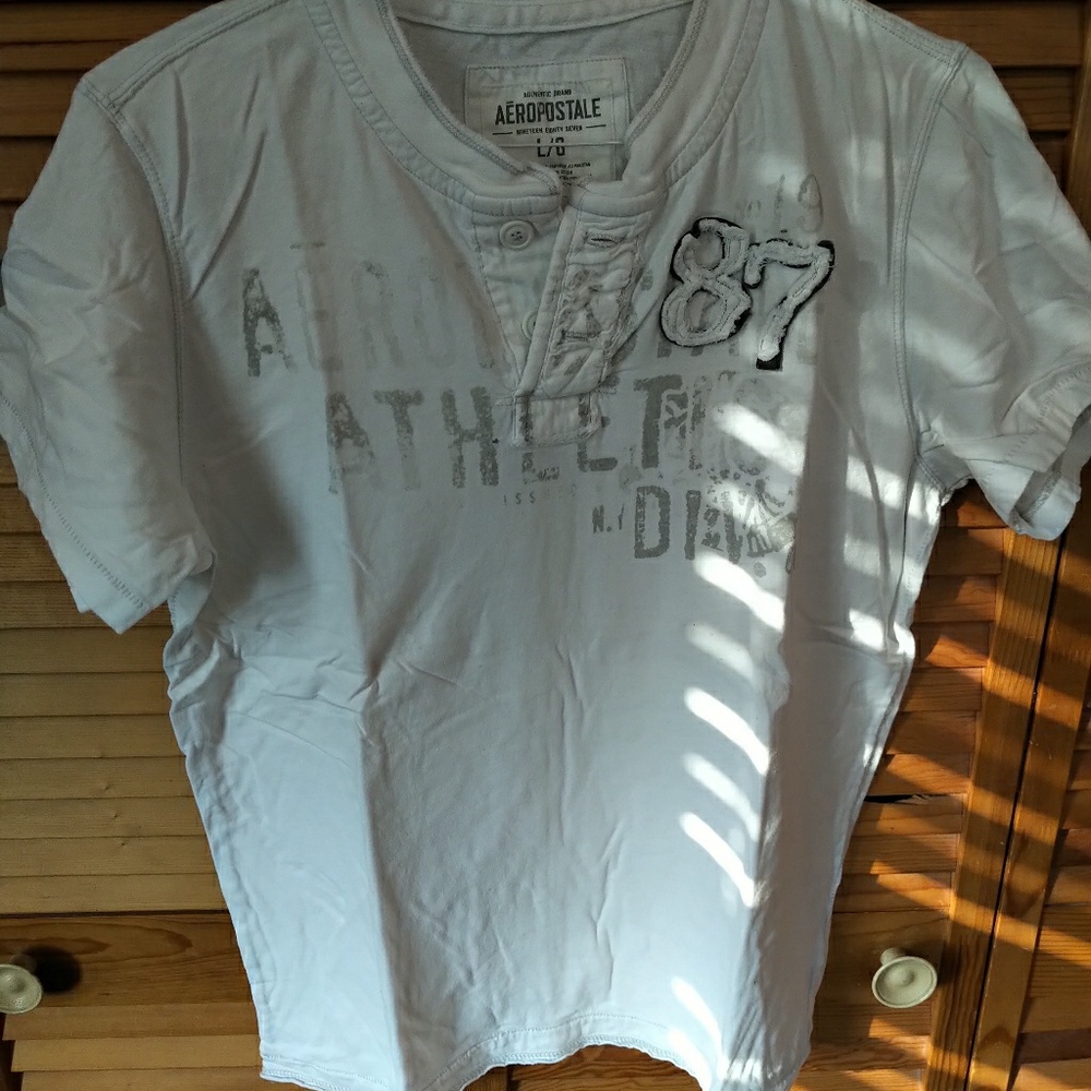 Aeropostale Short Sleeve T-Shirt